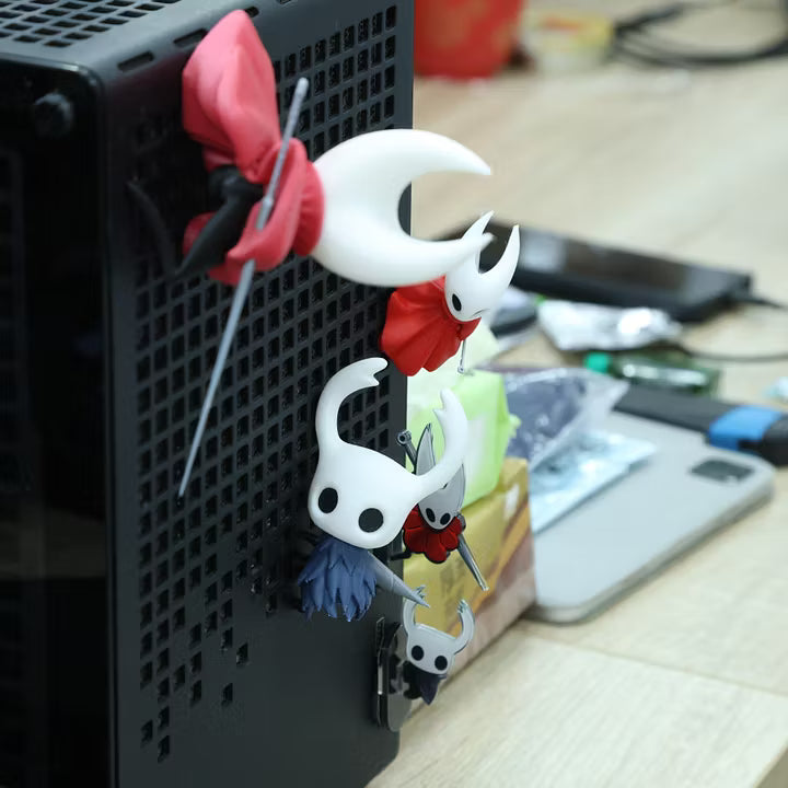 Hollow Knight Magnetic Twistable Figurines